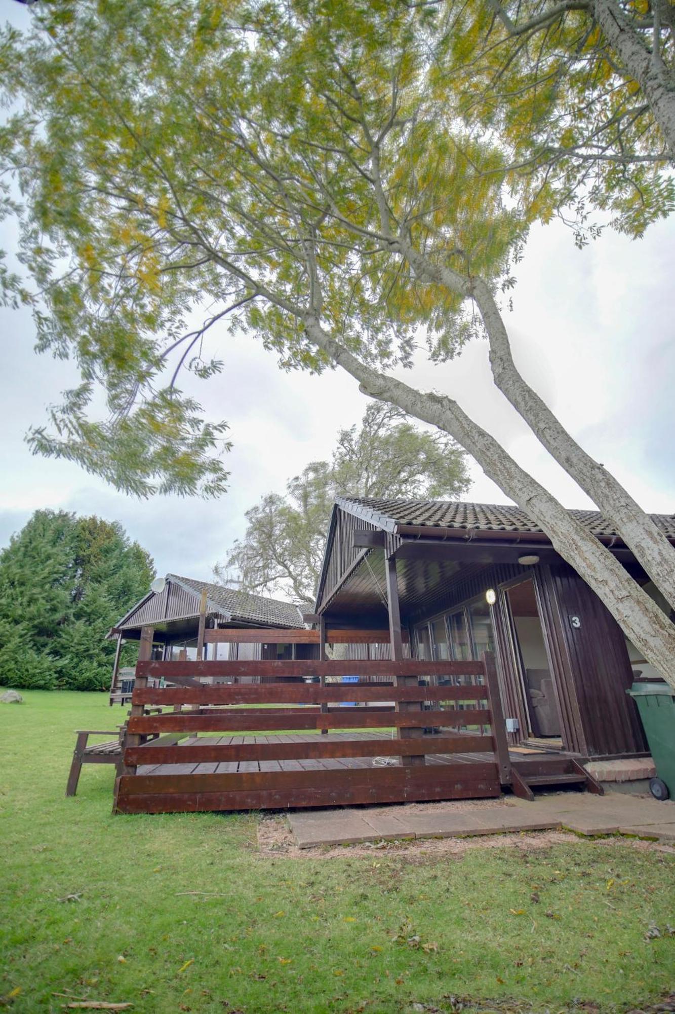אינברנס Glenview Chalet Park מראה חיצוני תמונה